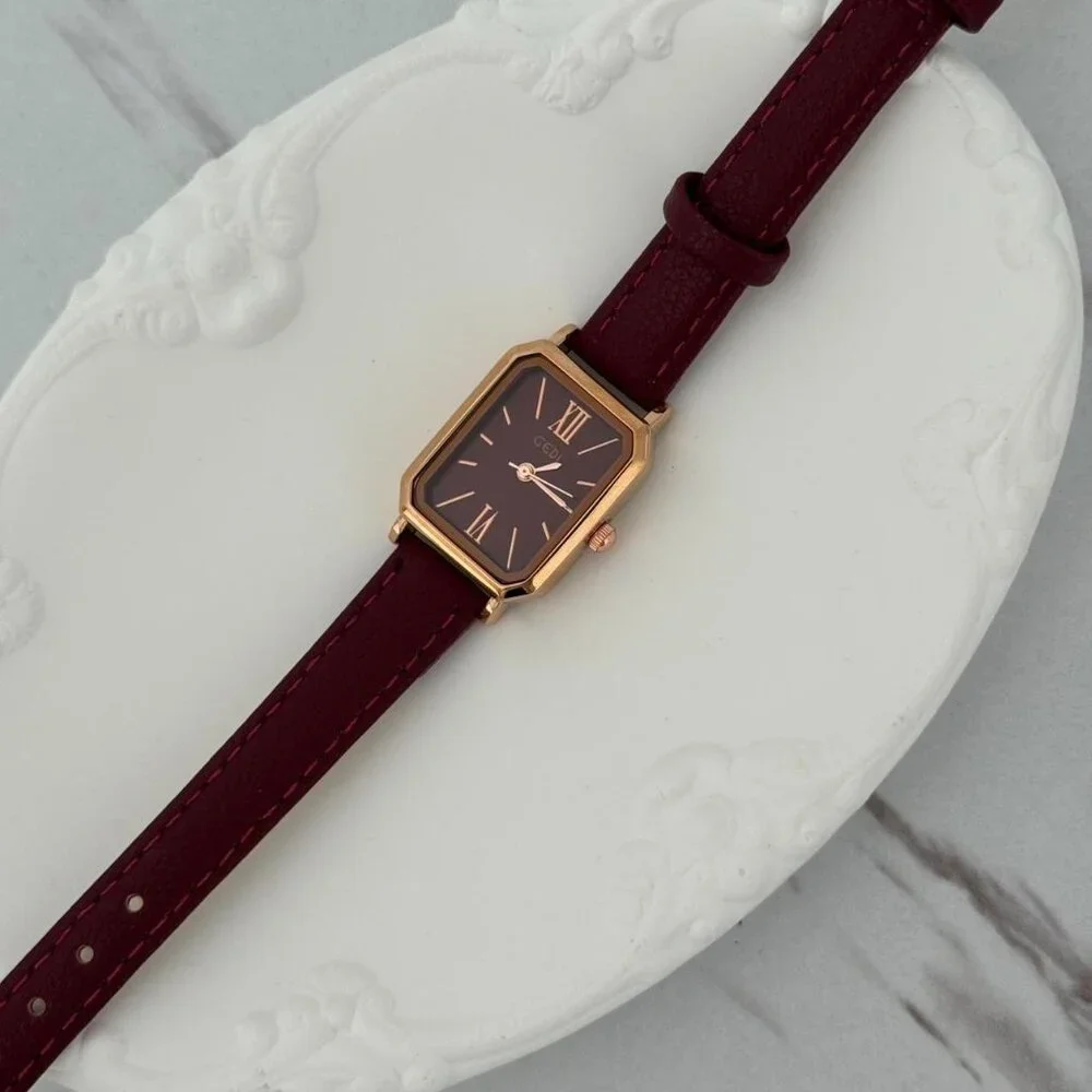 SKU0442 vintage vibe retro mini watch gold‎ burgundy leather strap + in gift bag
